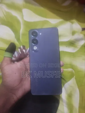 Vivo Y04 128 GB Green