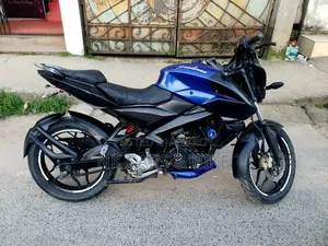 Bajaj Pulsar NS 160 2018 Blue