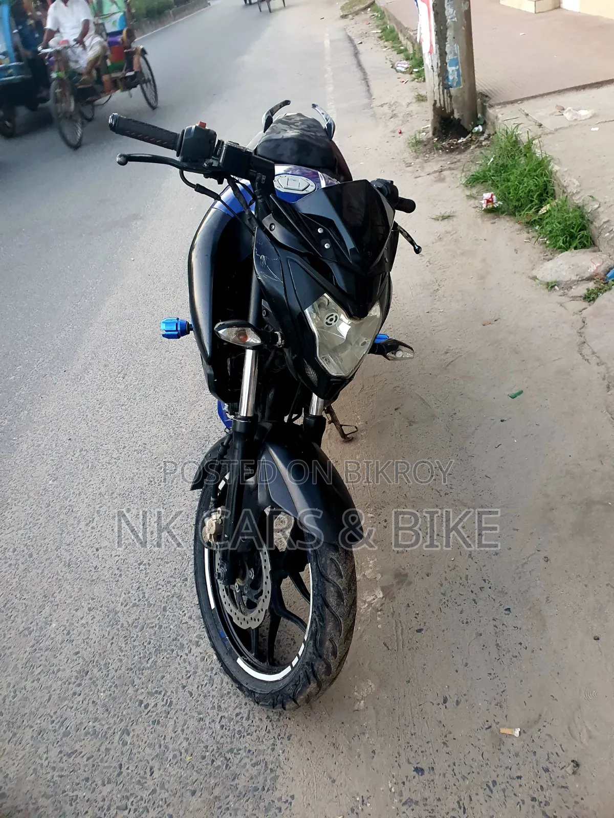 বাজাজ পালসার এনএস ১৬০ ২০১৮ নীল