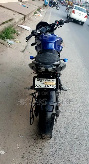 বাজাজ পালসার এনএস ১৬০ ২০১৮ নীল
