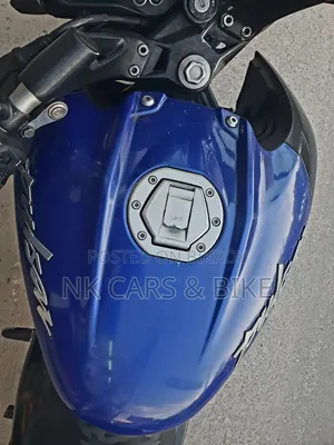 বাজাজ পালসার এনএস ১৬০ ২০১৮ নীল