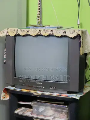 কনকা সিআরটি টিভি