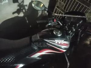 টিভিএস মেট্রো ২০১৭ কালো