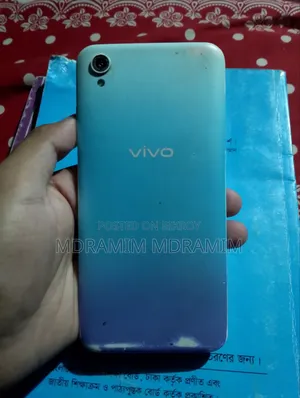 Vivo Y1s 32 GB