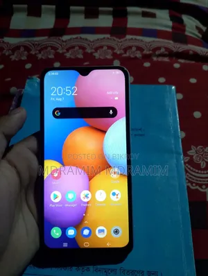 Vivo Y1s 32 GB
