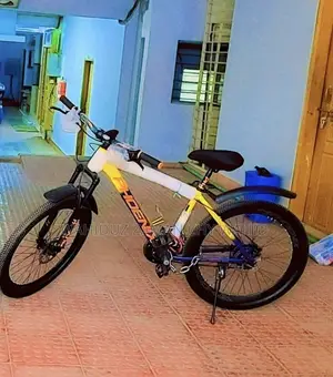 New Bajaj Boxer 2026 Yellow