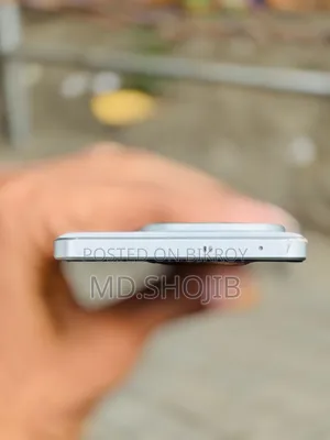 iQOO Z10 256 GB White
