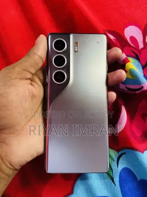 টেকনো ক্যামন ৪০ ২৫৬ জিবি সিলভার