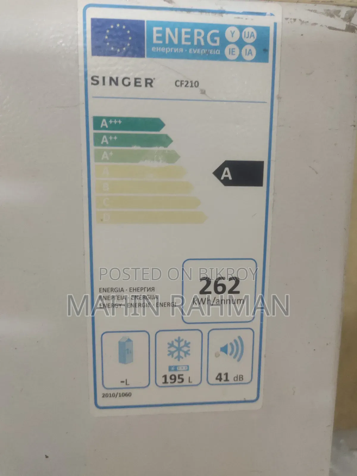 Singer Deep Fridge