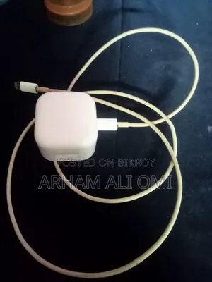 Apple 20W USB-C Power Adapter