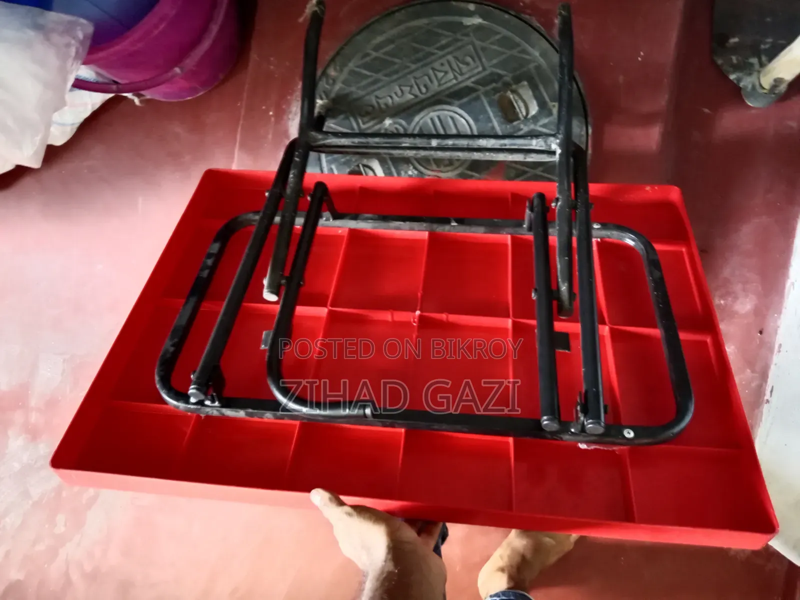 টেবিল বিক্রি