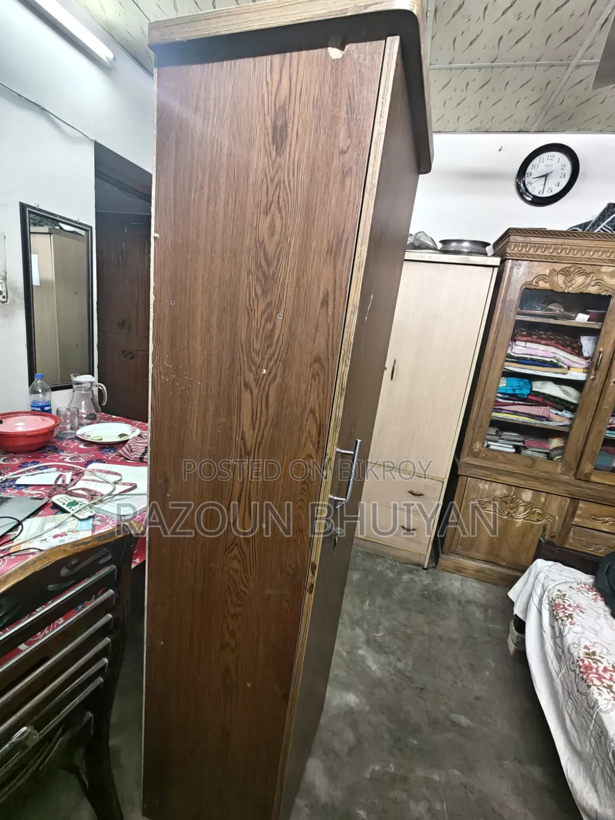 Single Wardrobe