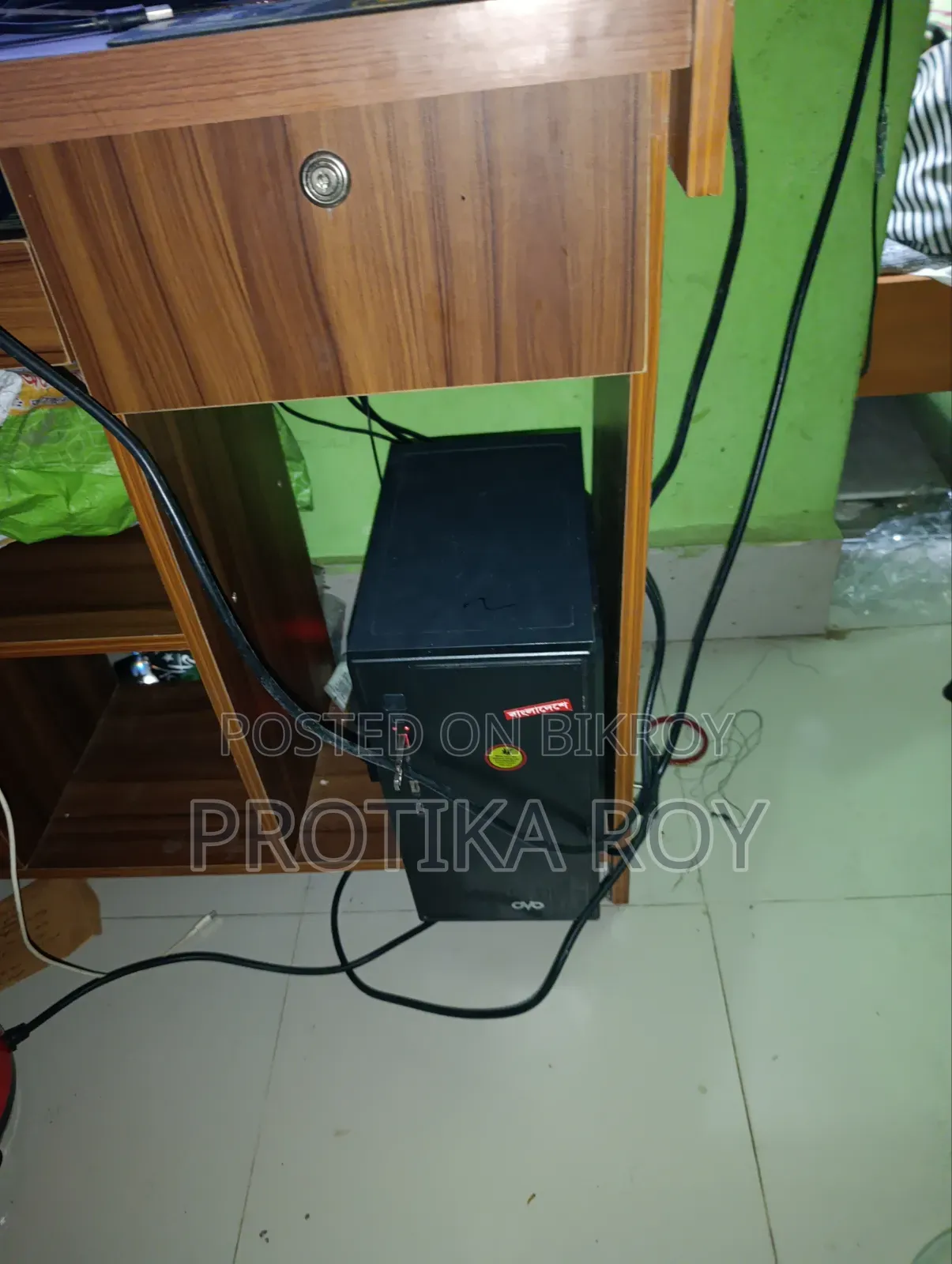Desktop Computer Gigabyte GB-BKi3A-7100 8GB Intel Core i3 SSD 128GB