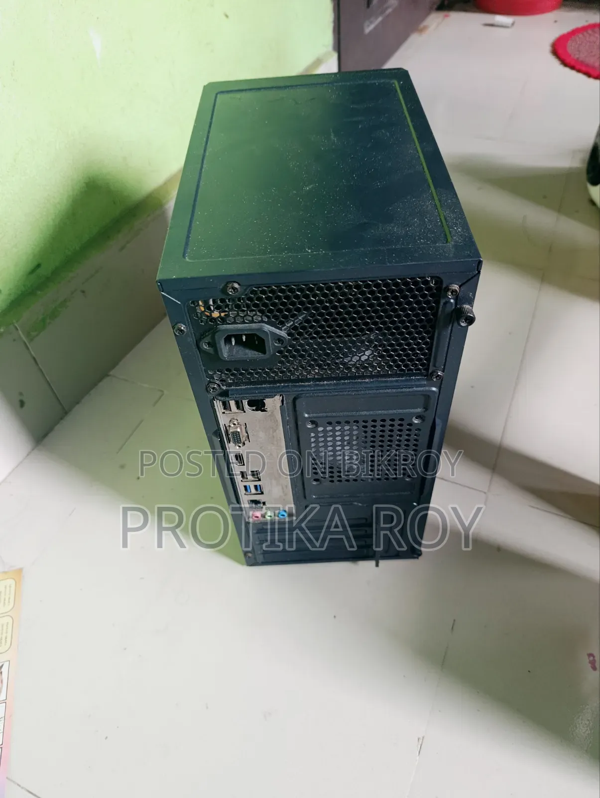 Desktop Computer Gigabyte GB-BKi3A-7100 8GB Intel Core i3 SSD 128GB