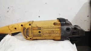 Dewalt Angle Grinder 7 inch
