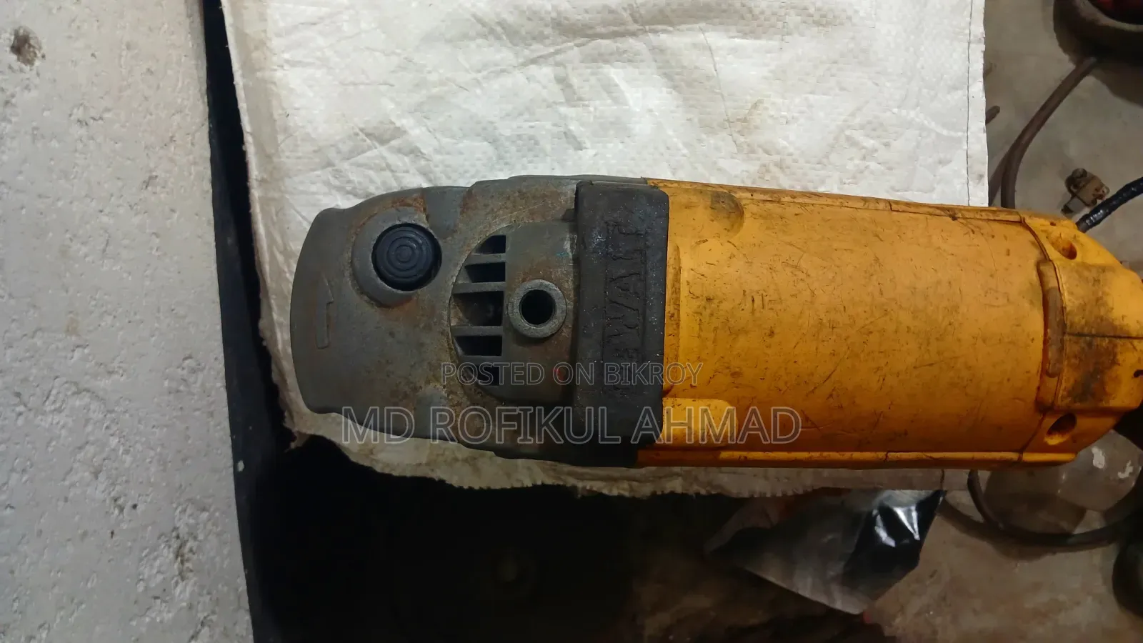 Dewalt Angle Grinder 7inch