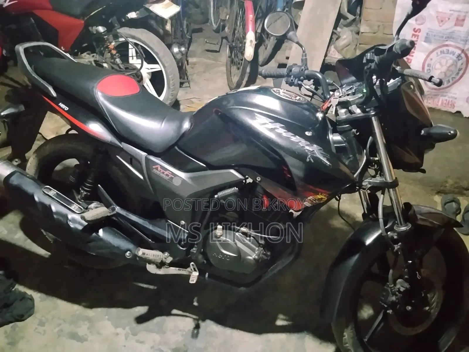 Hero Hunk 2020 Black