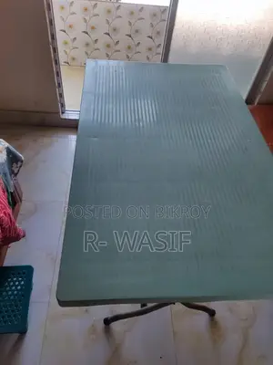 Reading Table / Dining Table