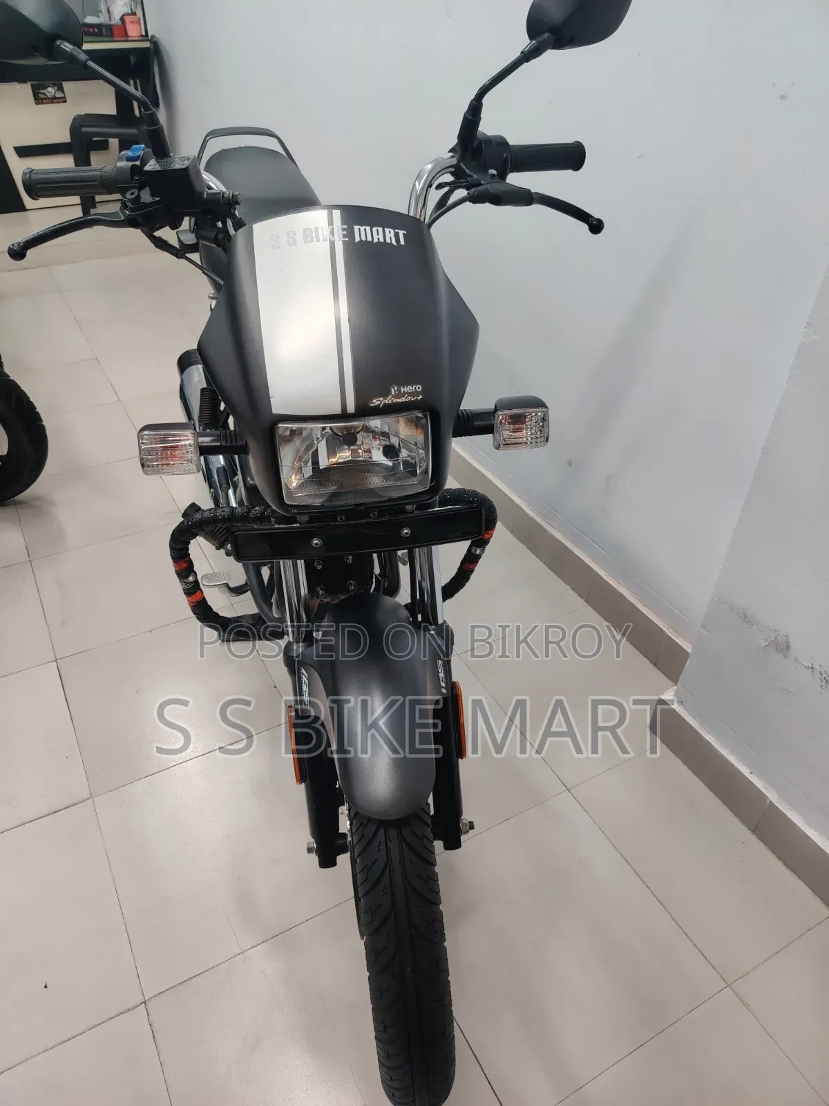 Hero Splendor Plus 2025 Black