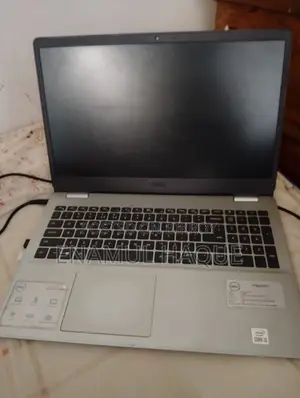 Laptop Dell Inspiron 15 8GB Intel Core i3 HDD+SSD 1TB