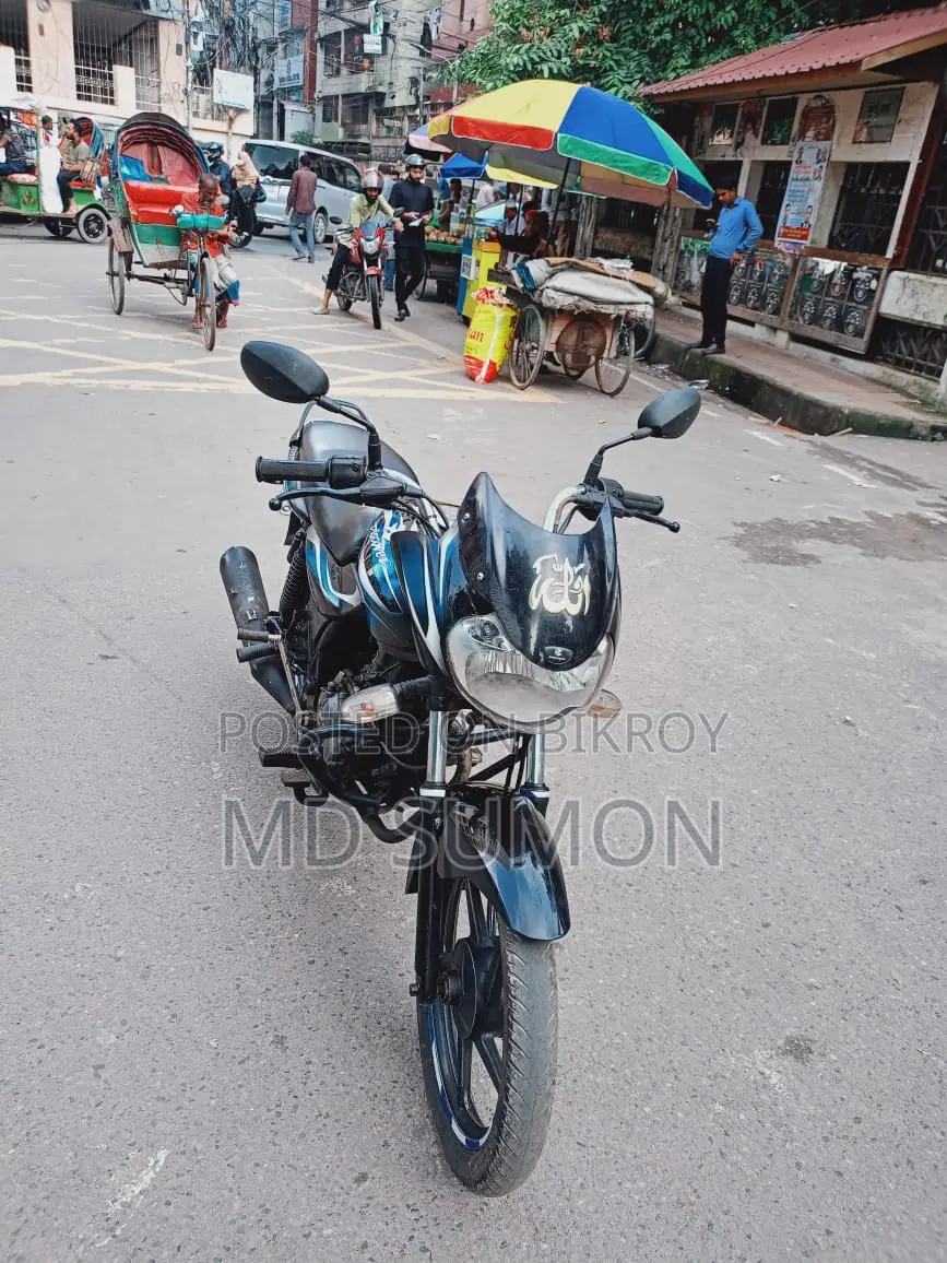 Bajaj Discover 100 2016 Black
