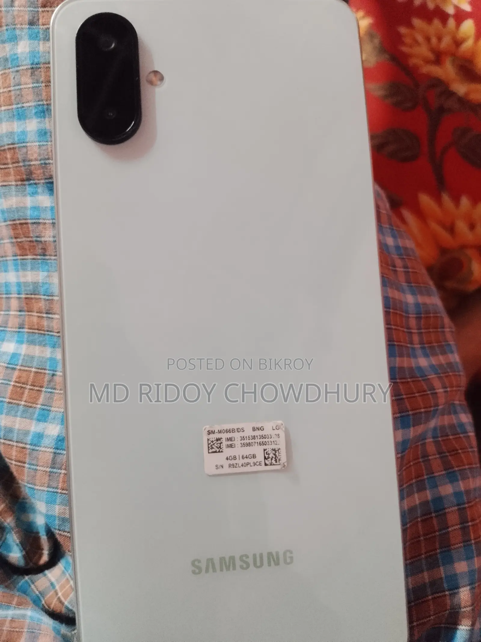 Samsung Galaxy M06 5G 64 GB Silver