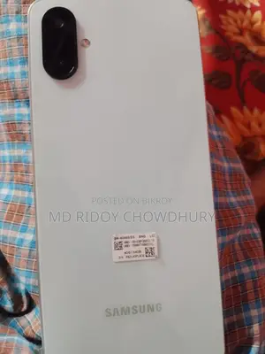 Samsung Galaxy M06 5G 64 GB Silver