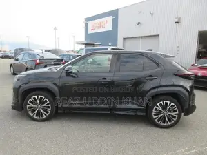 Toyota Yaris Cross 1.5 Hybrid Front-Wheel Drive 2021 Black