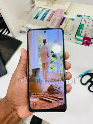 Infinix Hot 30 128 GB White