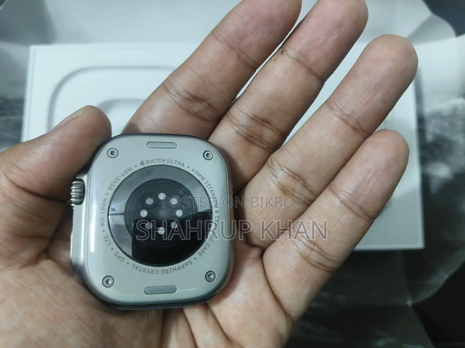 Apple Watch Ultra 2 (49mm) - Box Original Accessories