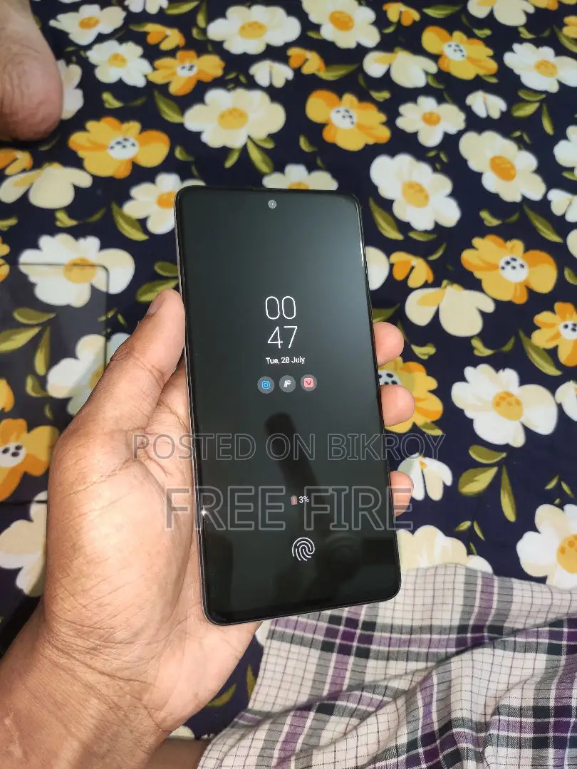 স্যামসাং গ্যালাক্সি এ৫১ ১২৮ জিবি হোয়াইট