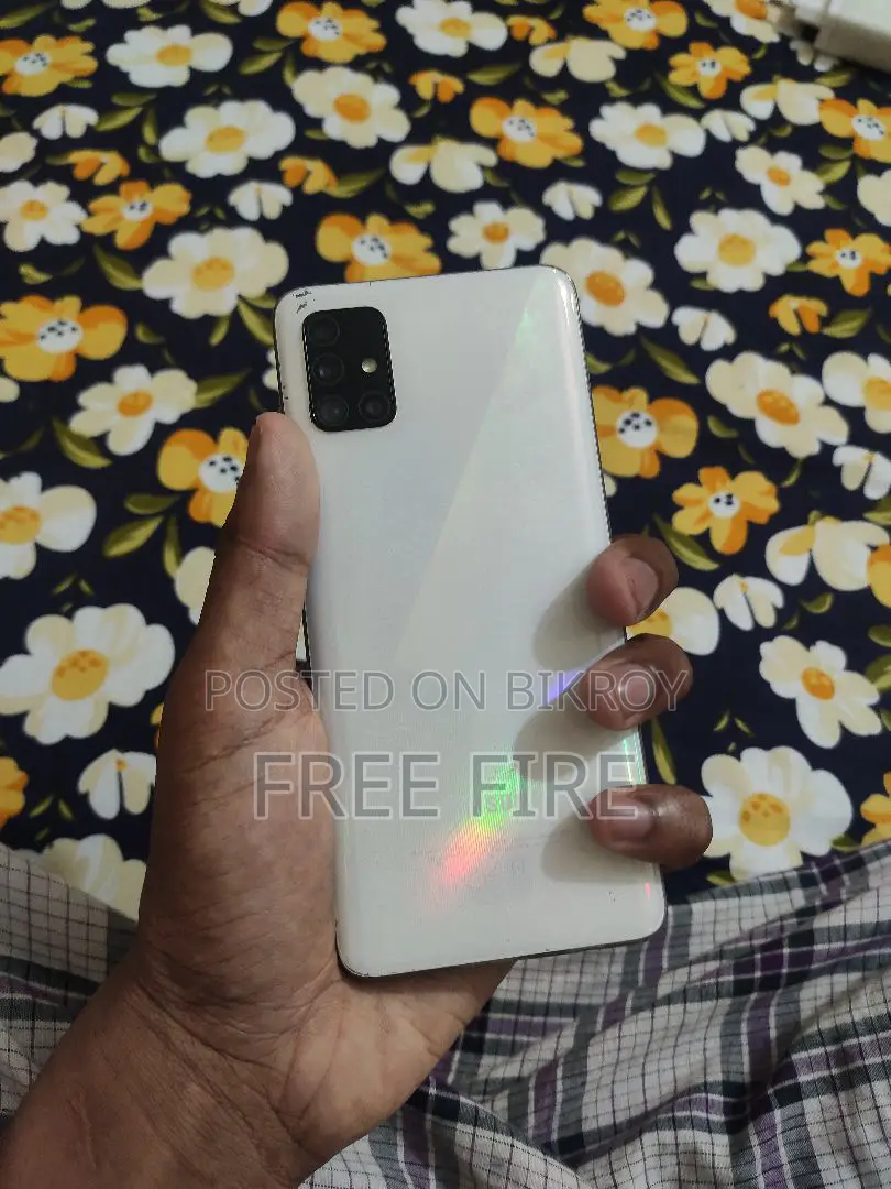 স্যামসাং গ্যালাক্সি এ৫১ ১২৮ জিবি হোয়াইট
