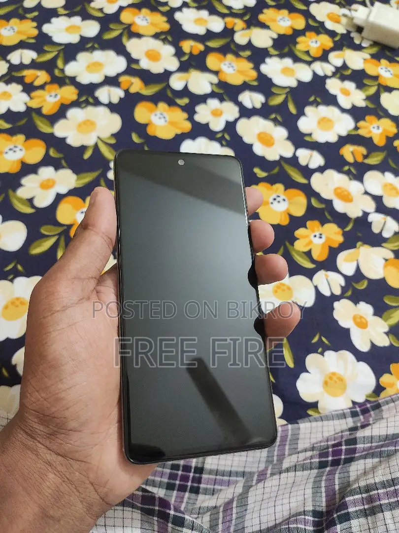 স্যামসাং গ্যালাক্সি এ৫১ ১২৮ জিবি হোয়াইট