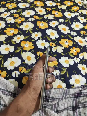 স্যামসাং গ্যালাক্সি এ৫১ ১২৮ জিবি হোয়াইট