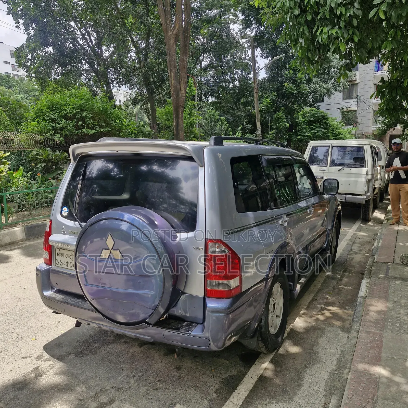 Mitsubishi Pajero 2023 Gray