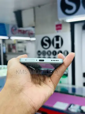 সিয়াওমি সিভি ৩ ৫১২ জিবি