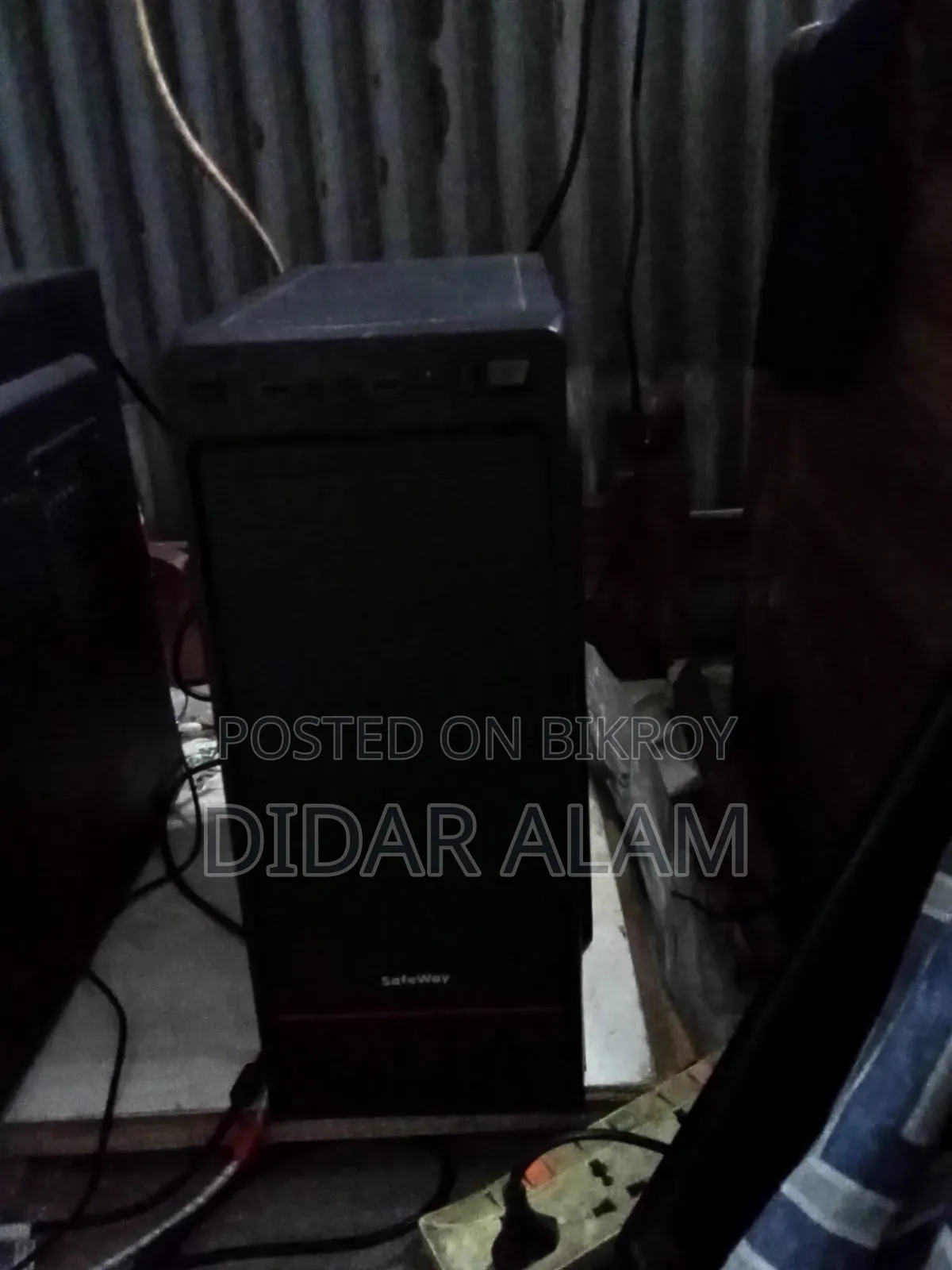 ডেস্কটপ কম্পিউটার ১৬জিবি ইন্টেল কোর আই৩ এসএসডি ১২৮জিবি