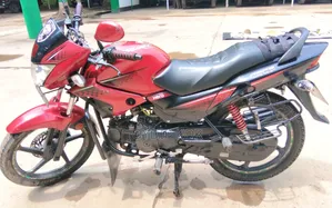 Hero Glamour 2022 Red