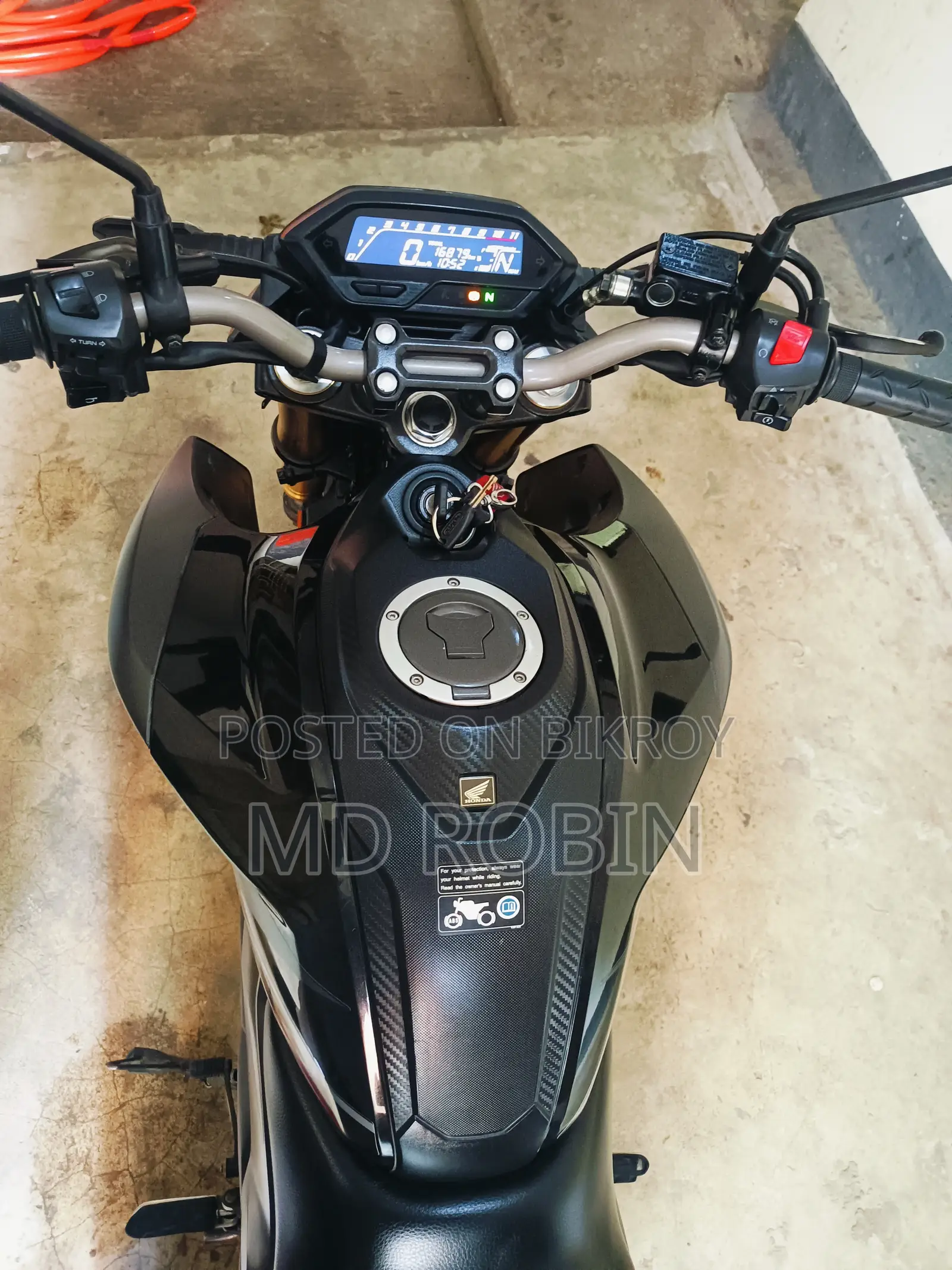 Honda Hornet 2.0 2024 Black
