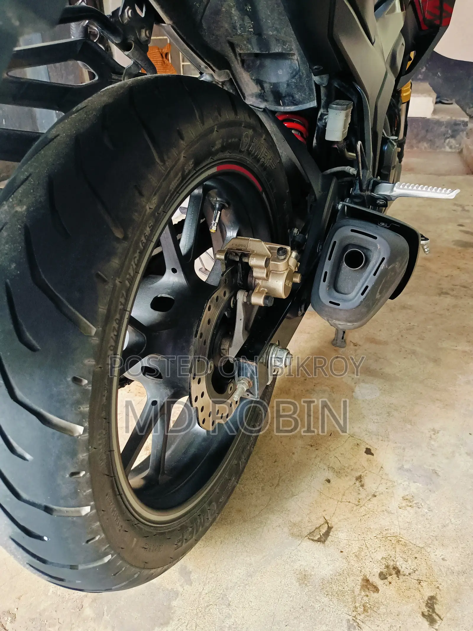 Honda Hornet 2.0 2024 Black