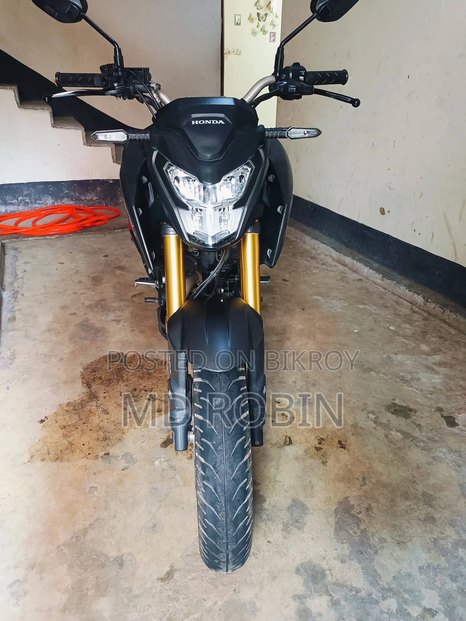 Honda Hornet 2.0 2024 Black
