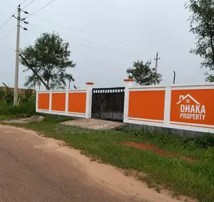 60/60ft Corner 5 Katha North at Sector-16/G
