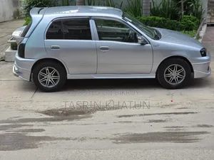 টয়োটা স্টারলেট ১৯৯৬ সিলভার