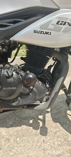 Suzuki Gixxer 2022 Gray