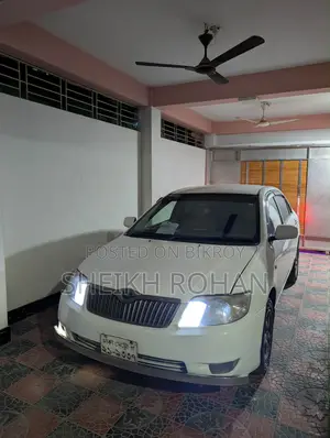 টয়োটা করোল্লা ২.০ ডি ২০০৪ হোয়াইট