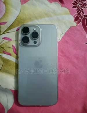 Apple iPhone 15 Pro Max 256 GB Gray