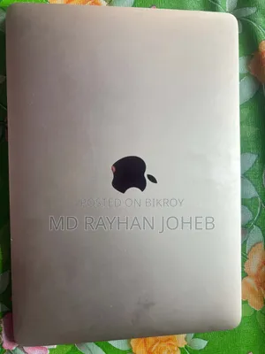 ল্যাপটপ অ্যাপল ম্যাকবুক এয়ার ২০১৭ ৮জিবি ইন্টেল কোর এম৩ এইচডিডি ১২৮জিবি