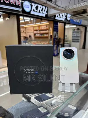 Vivo X300 256 GB White