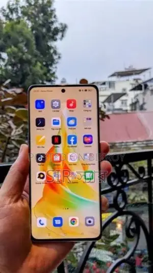 Oppo Reno8 128 GB Gold