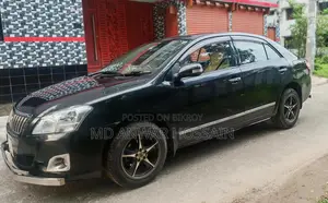 টয়োটা প্রমিও ২০১০ কালো